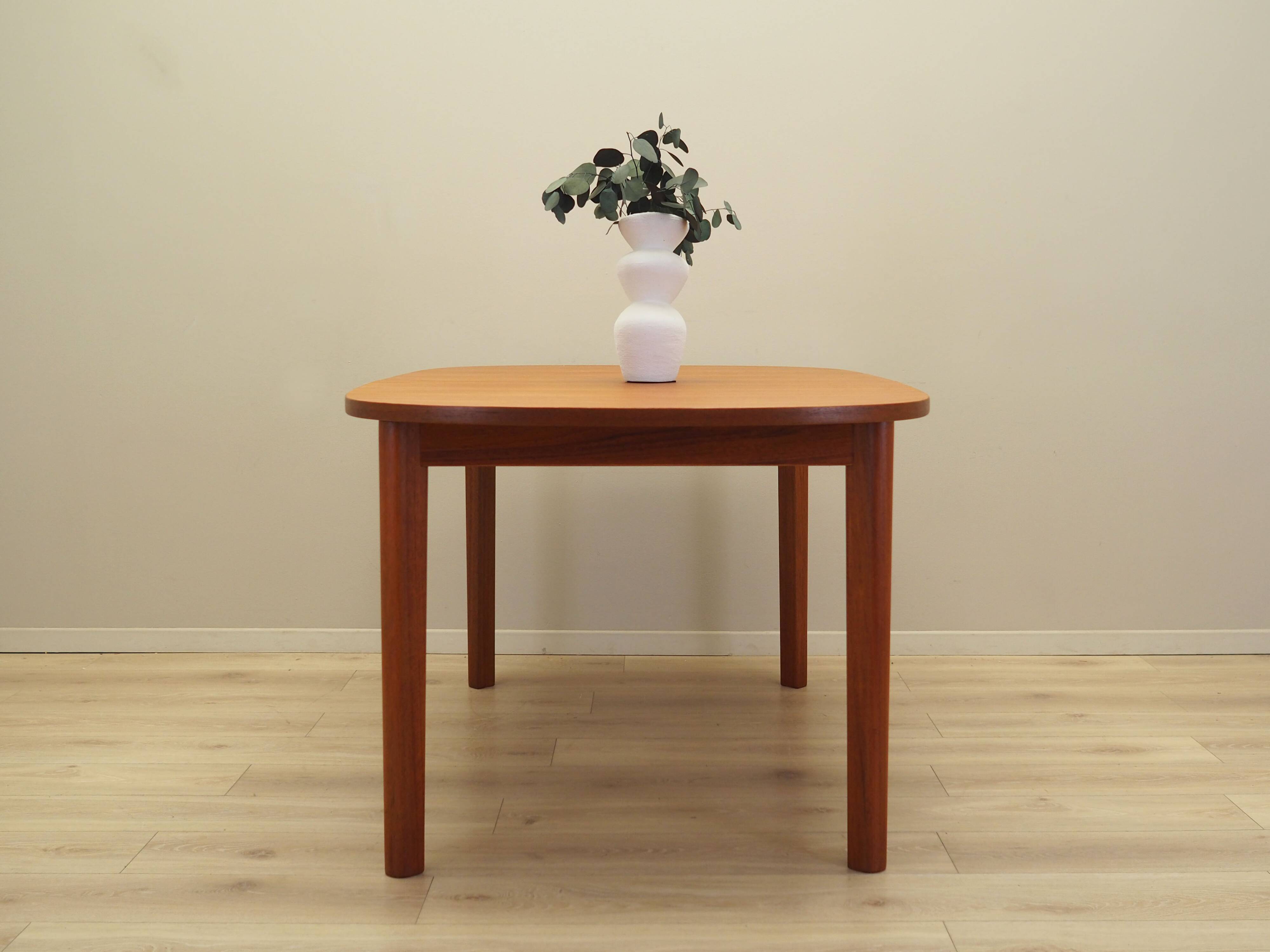 Teak table, Danish design, 1970s, manufacturer: Farstrup Møbler