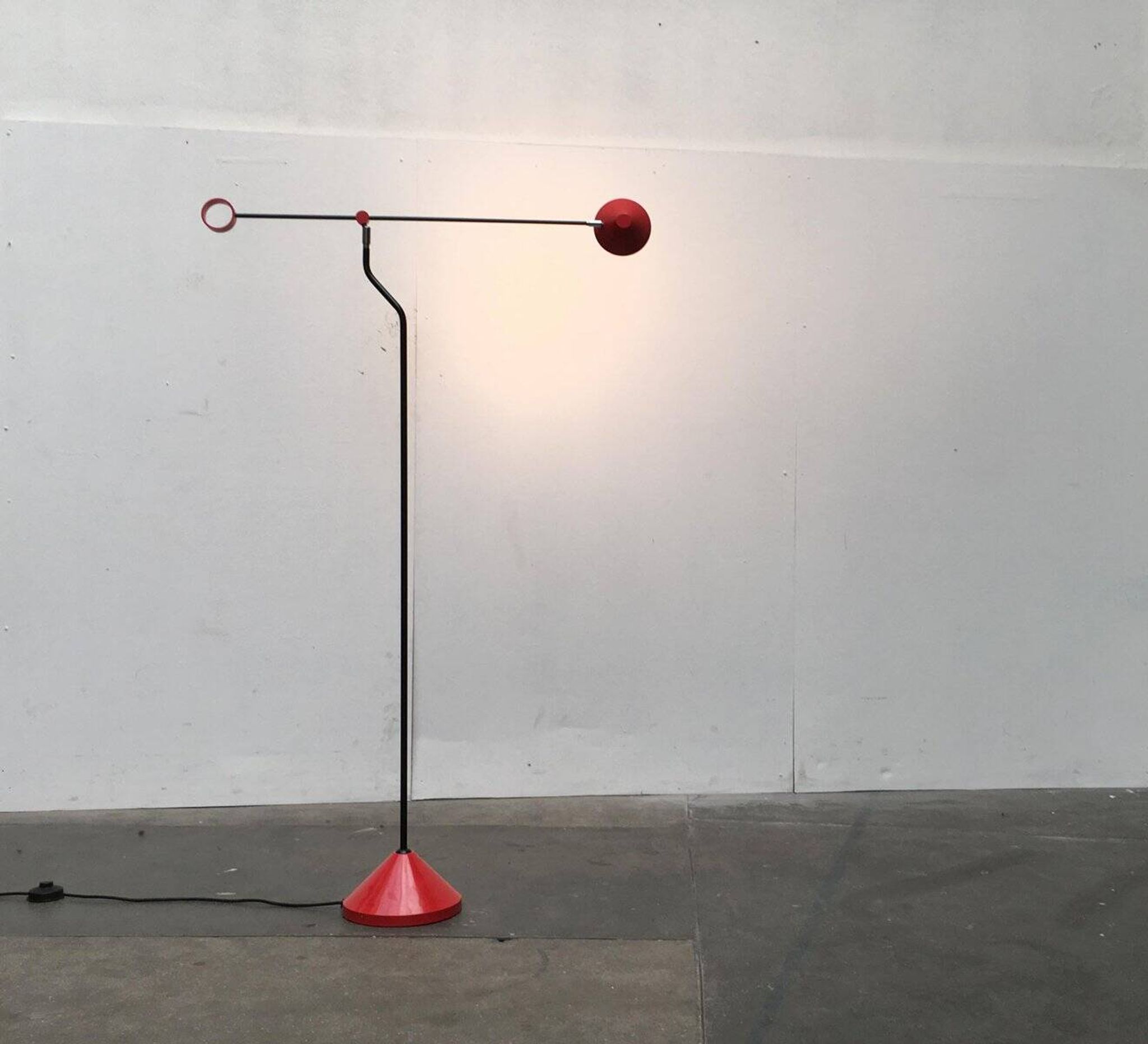 Lampe sur pied postmoderne allemande vintage de Honsel