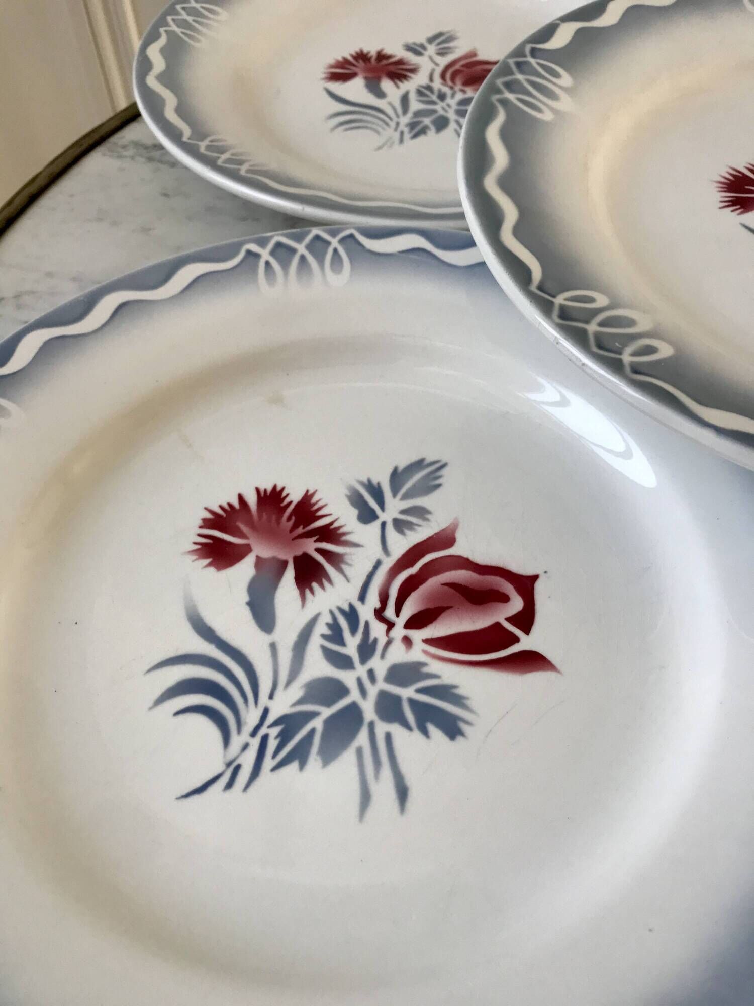 set of 5 Digoin Sarreguemines flat plates model Juliette / Nina Rosa 50s
