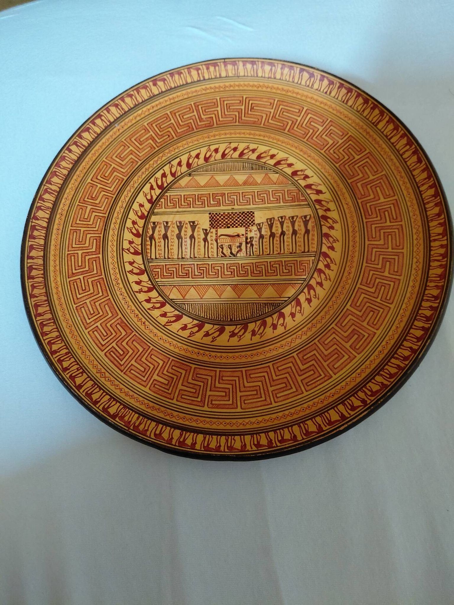 Assiette plate murale