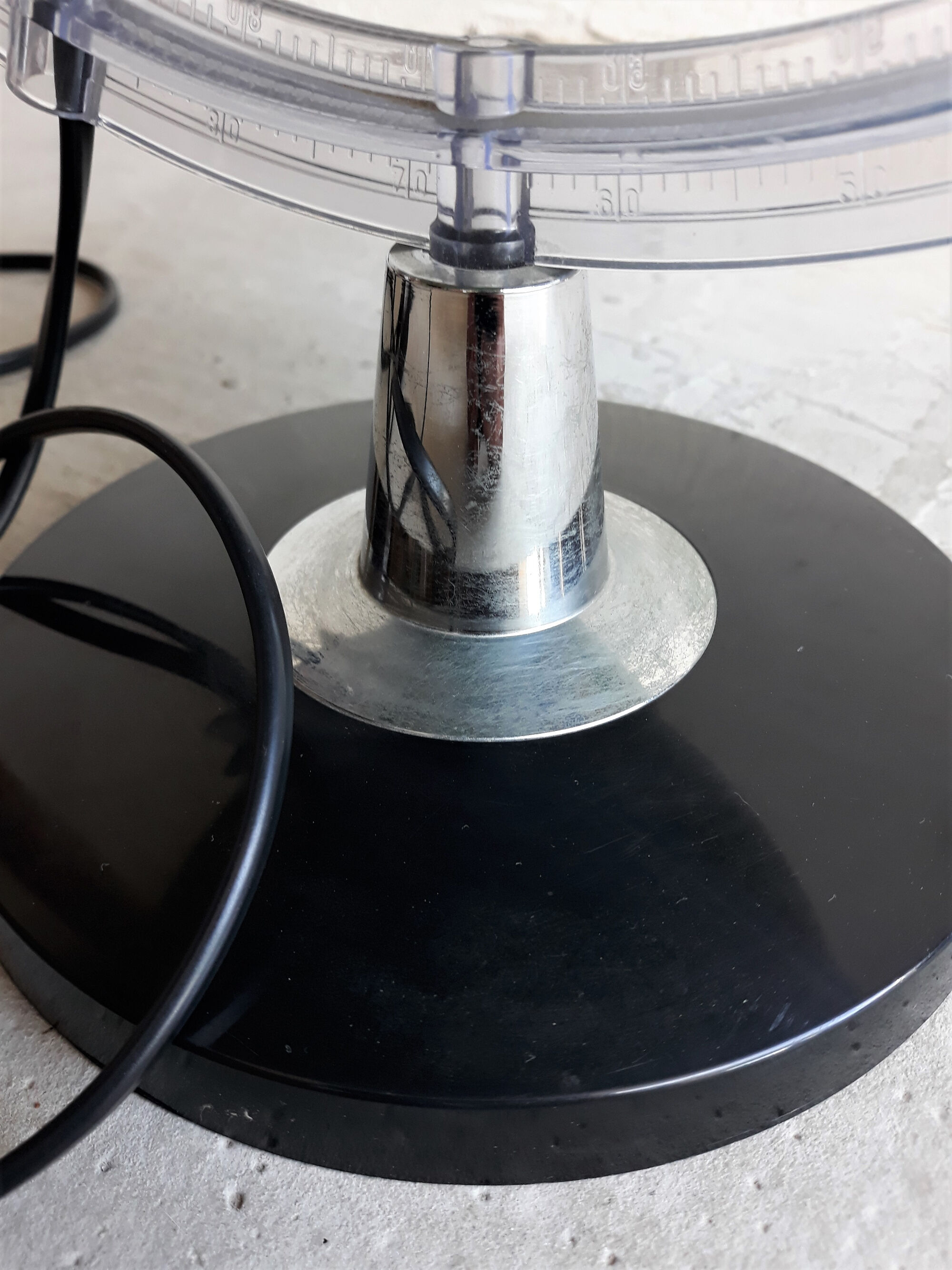 Bright vintage earth globe made in Italy 1970