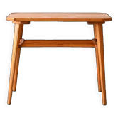 Table basse déco en bouleau avec porte-revues