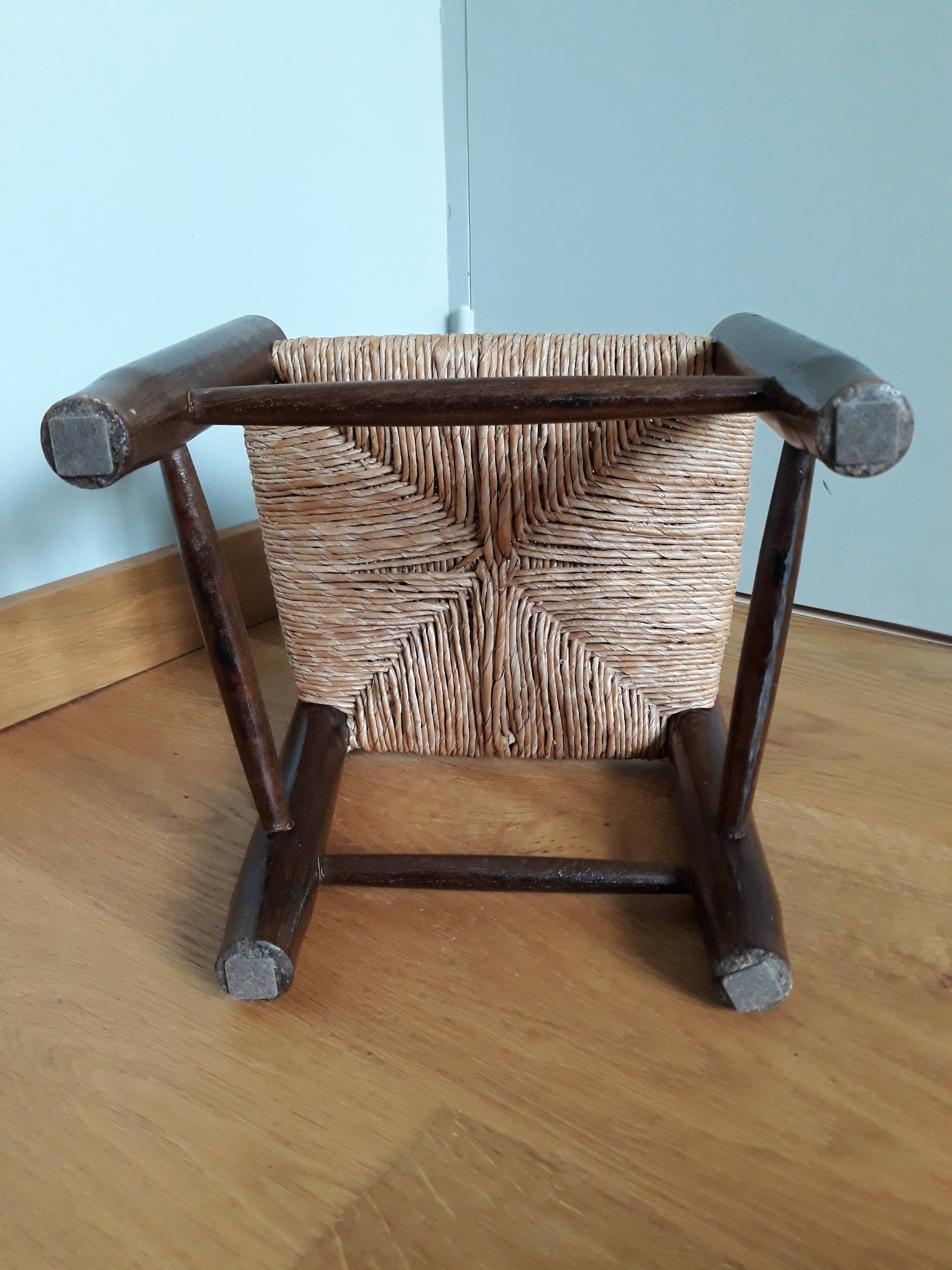 Chaise paillée enfant