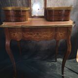 Nineteenth century dressing table in veneer wood