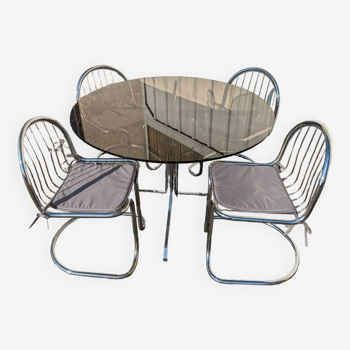 Table en verre fumé et chaises style Rinaldi