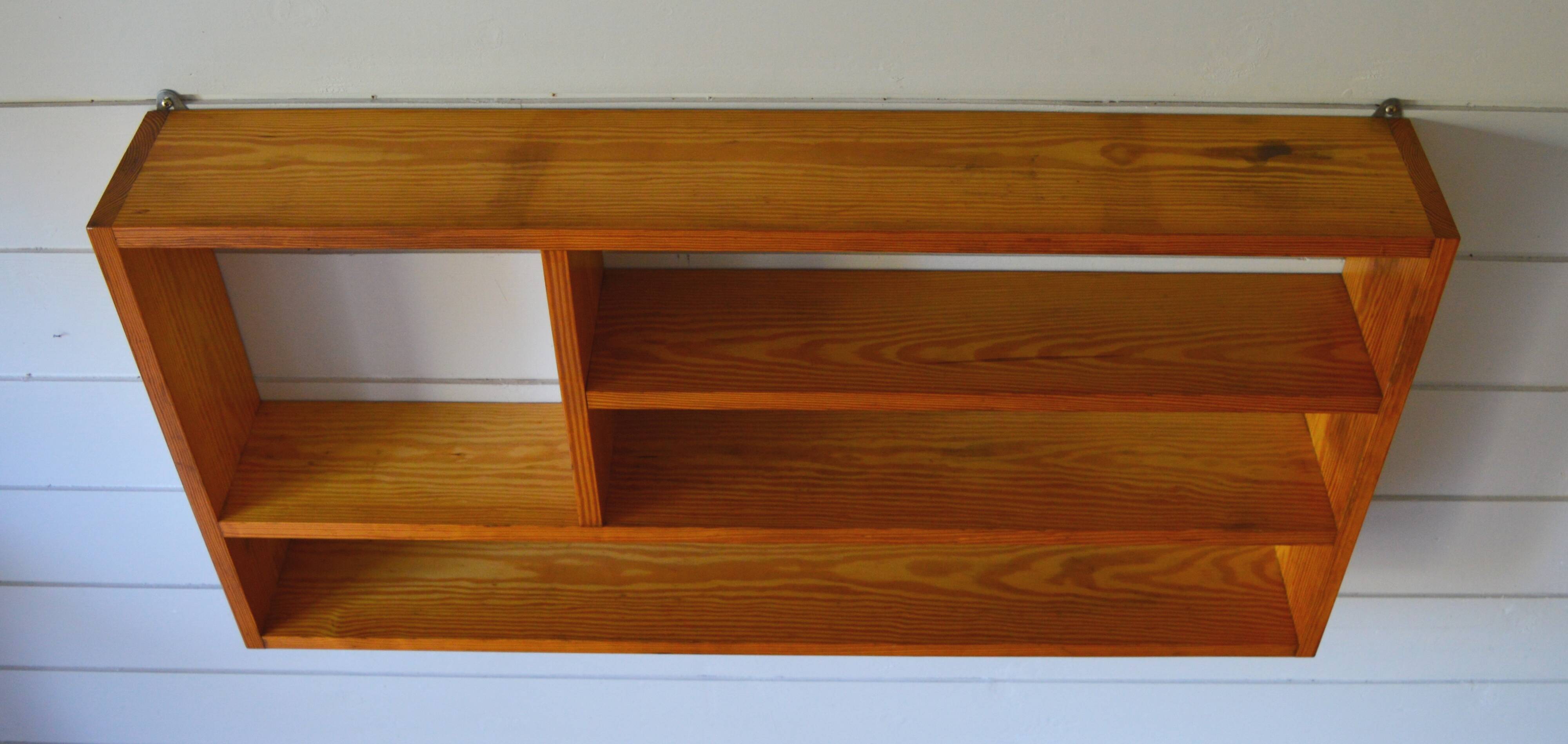 Picthpin shelf