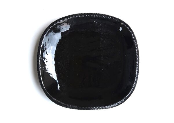 Vide poche ou plat mural en céramique noire de Marcel Giraud