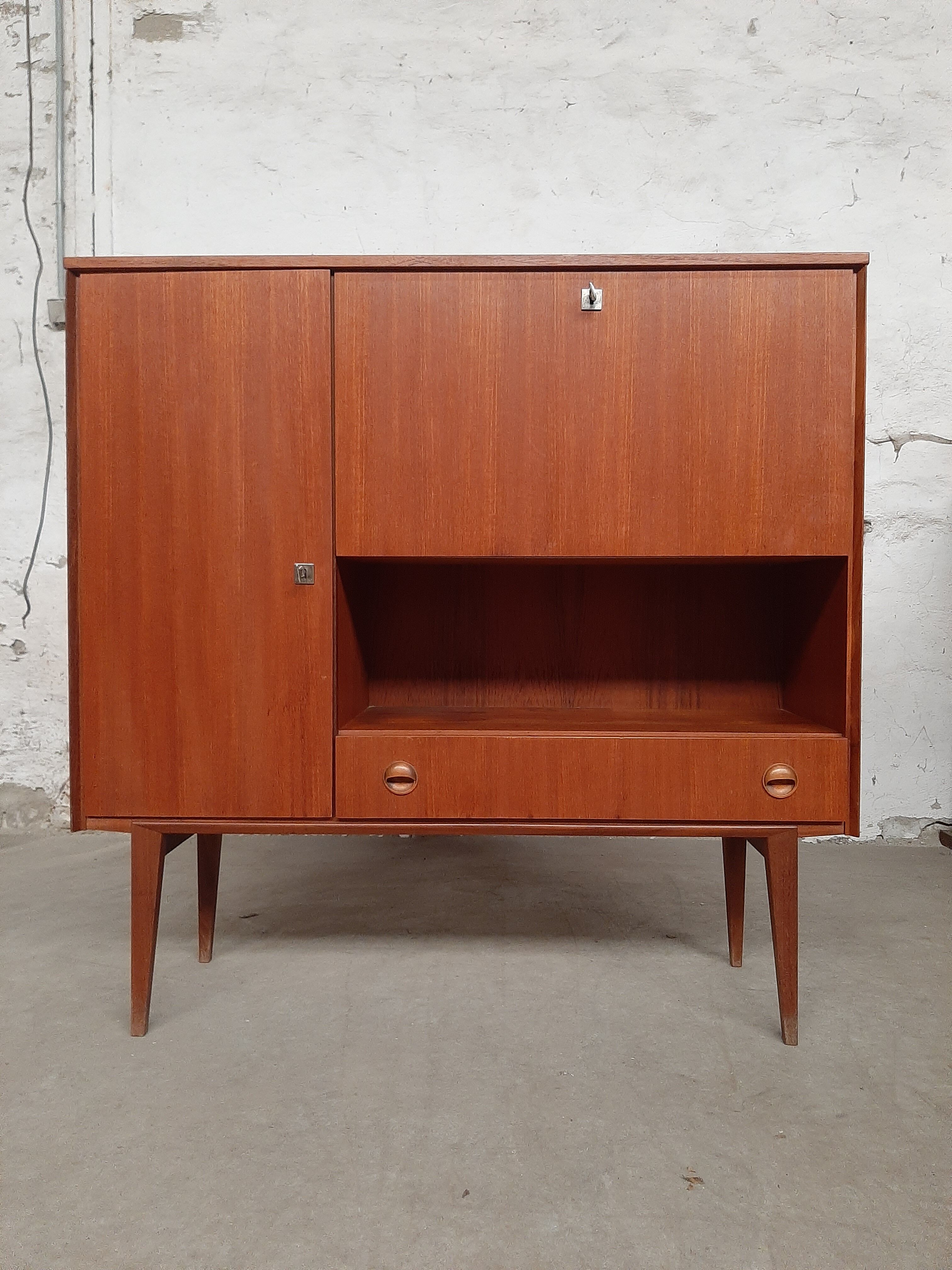 Meuble scandinave 1970