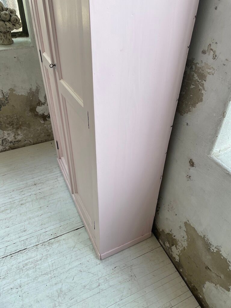 Pink cupboard