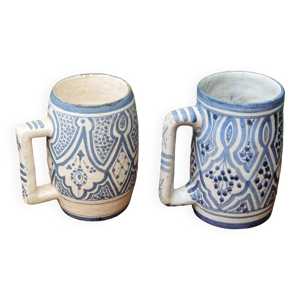 Paire d'anciennes chopes