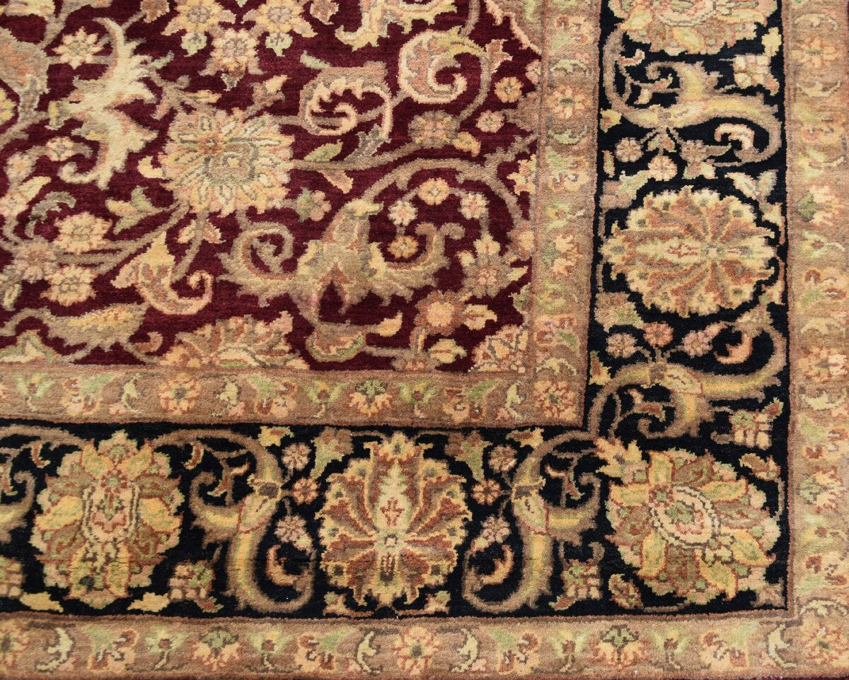 Oriental carpet AGRA India: 2.10 x 3.03 Metres - "Galerie Sardje"