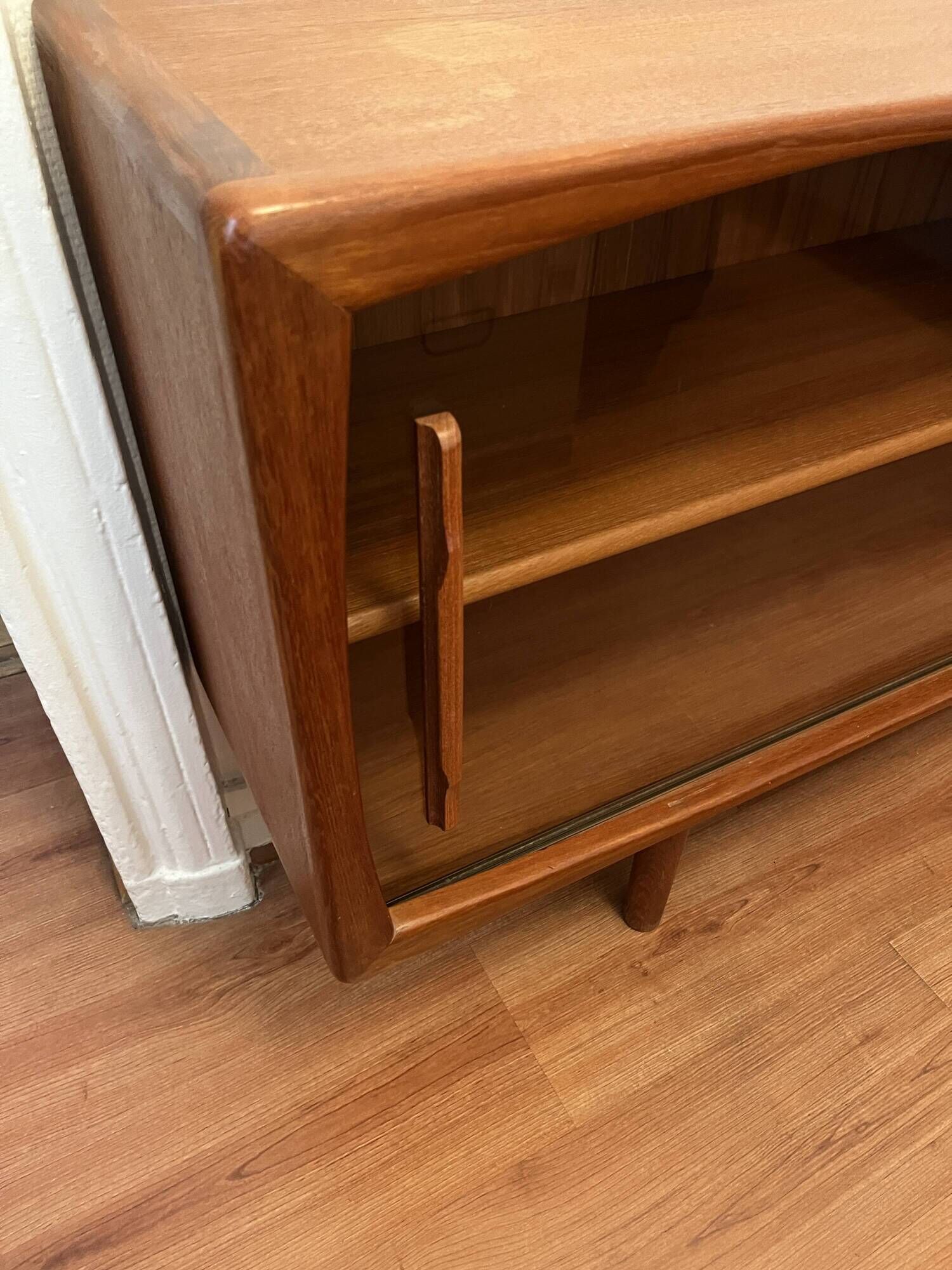 Scandinavian enfilade