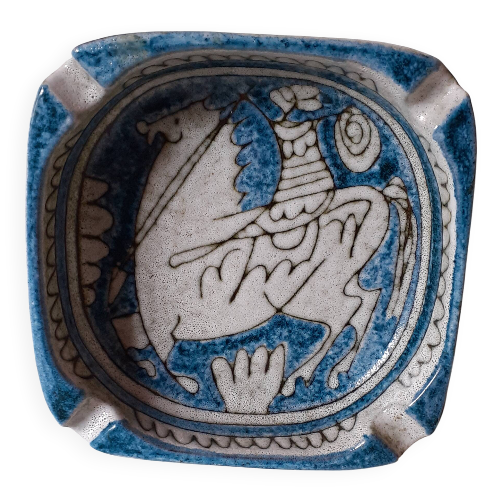 Ashtray or pocket emptying