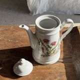 Teapot with stylized pink flower patterns brand Made in Korea H23