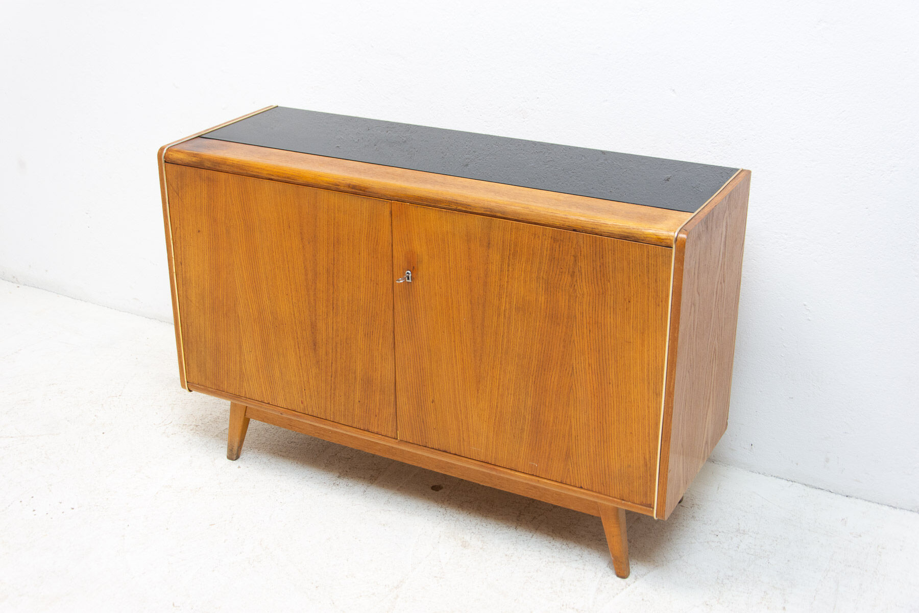 Dresser by Nepožitek & Landsman for Jitona, 1970´s