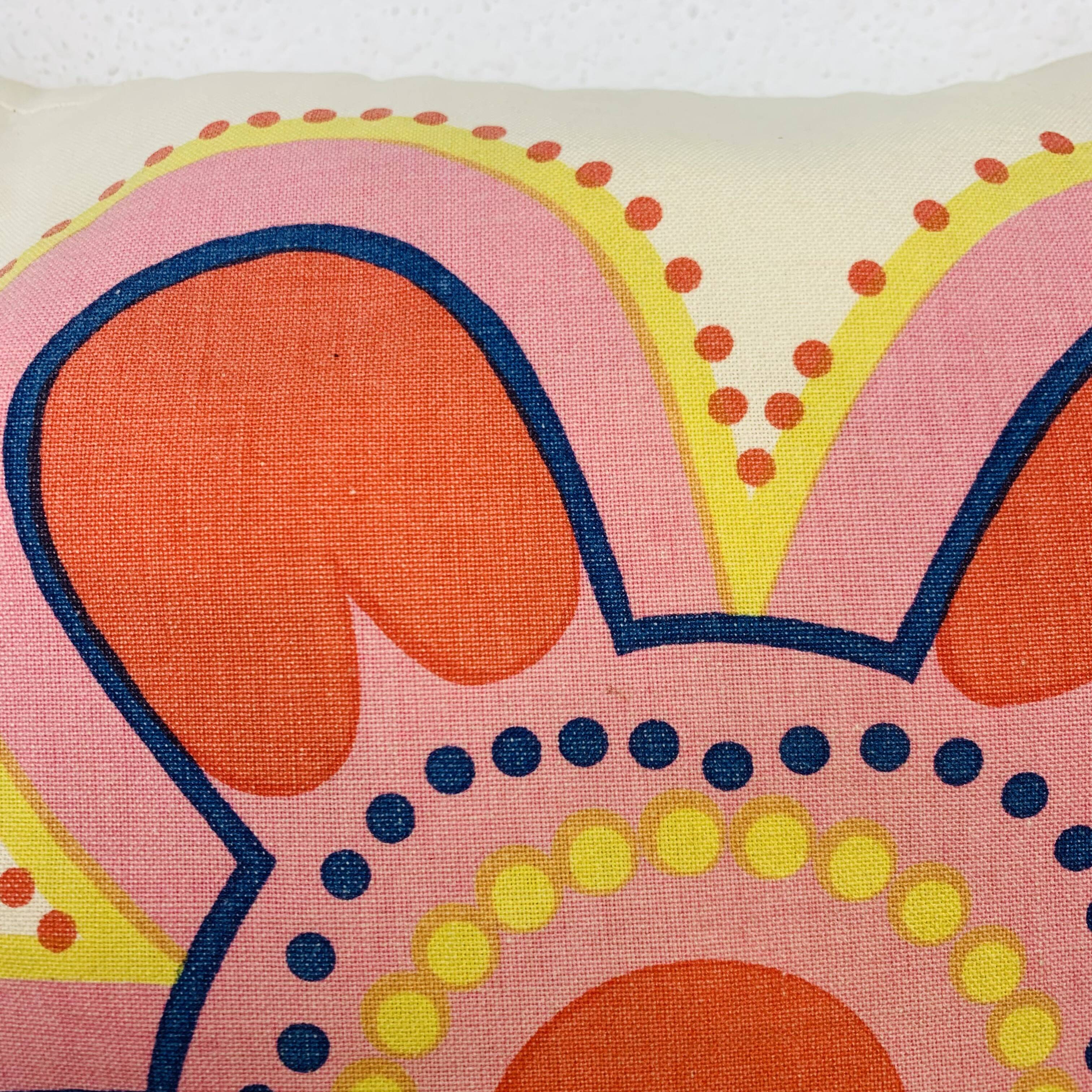 Vintage 70s flower cushion