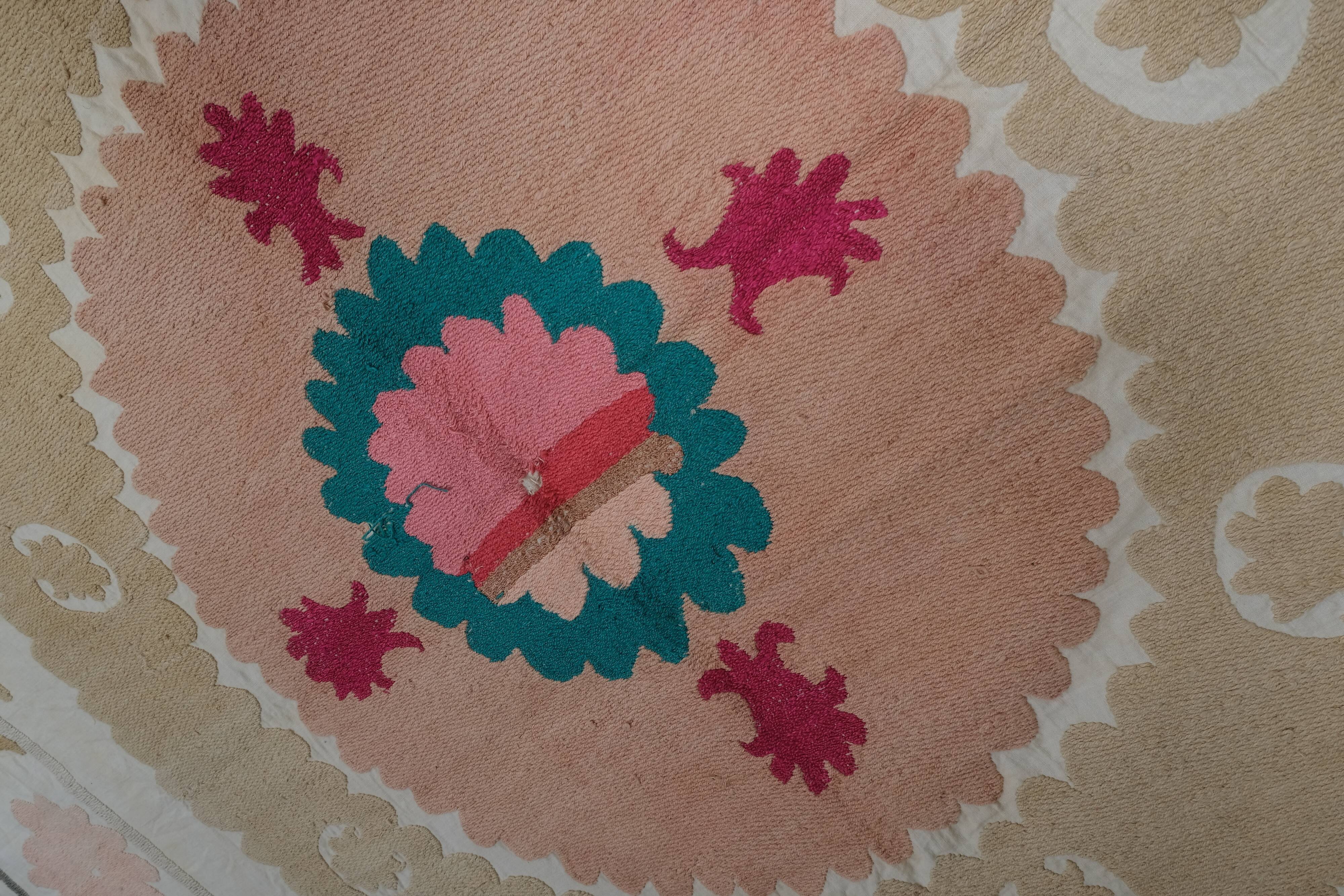 Hand-knotted rug Turkish vintage 137x140 cm