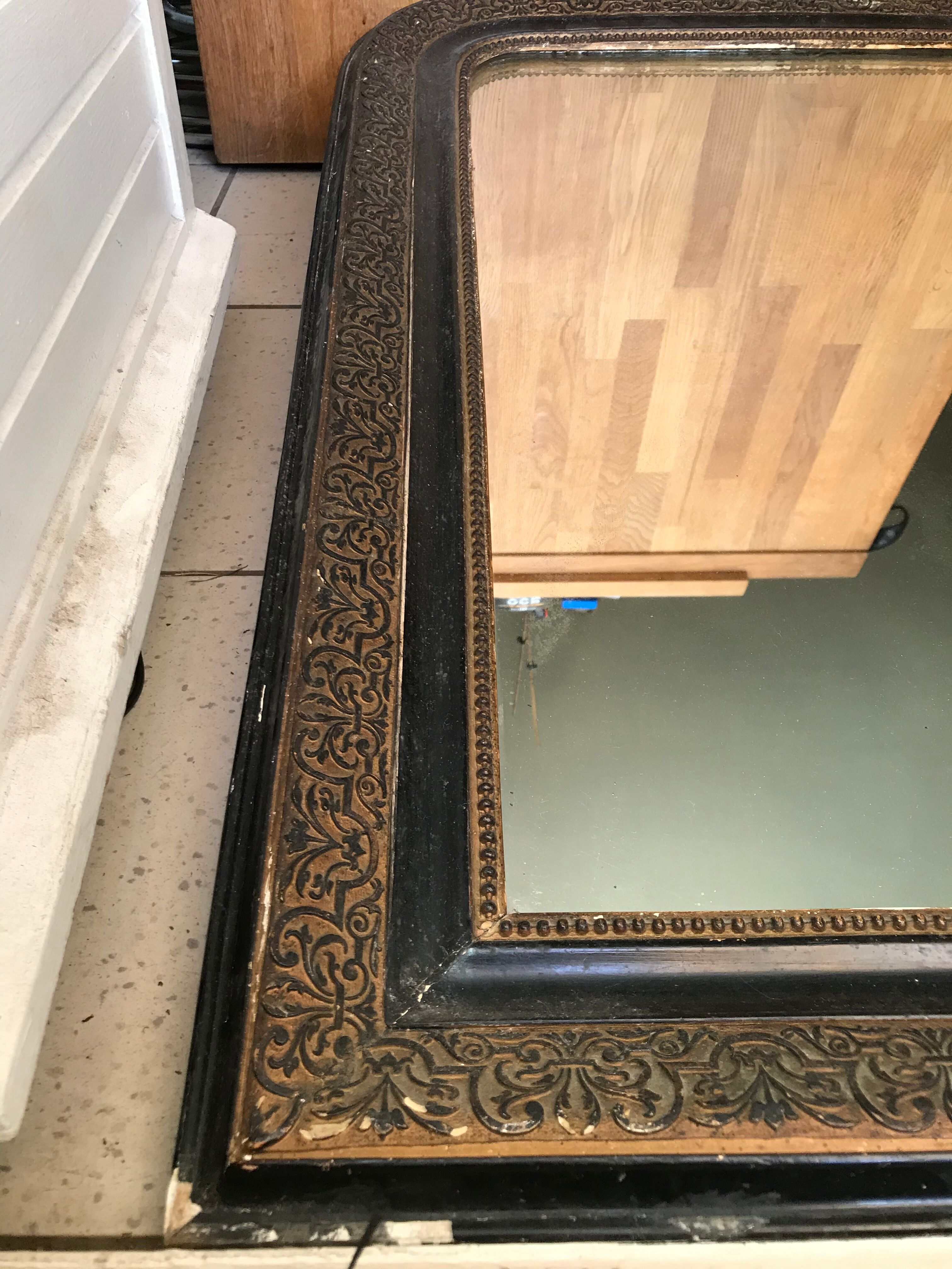 Antique Louis Philippe mirror in black wood & plaster beads row + vintage friezes