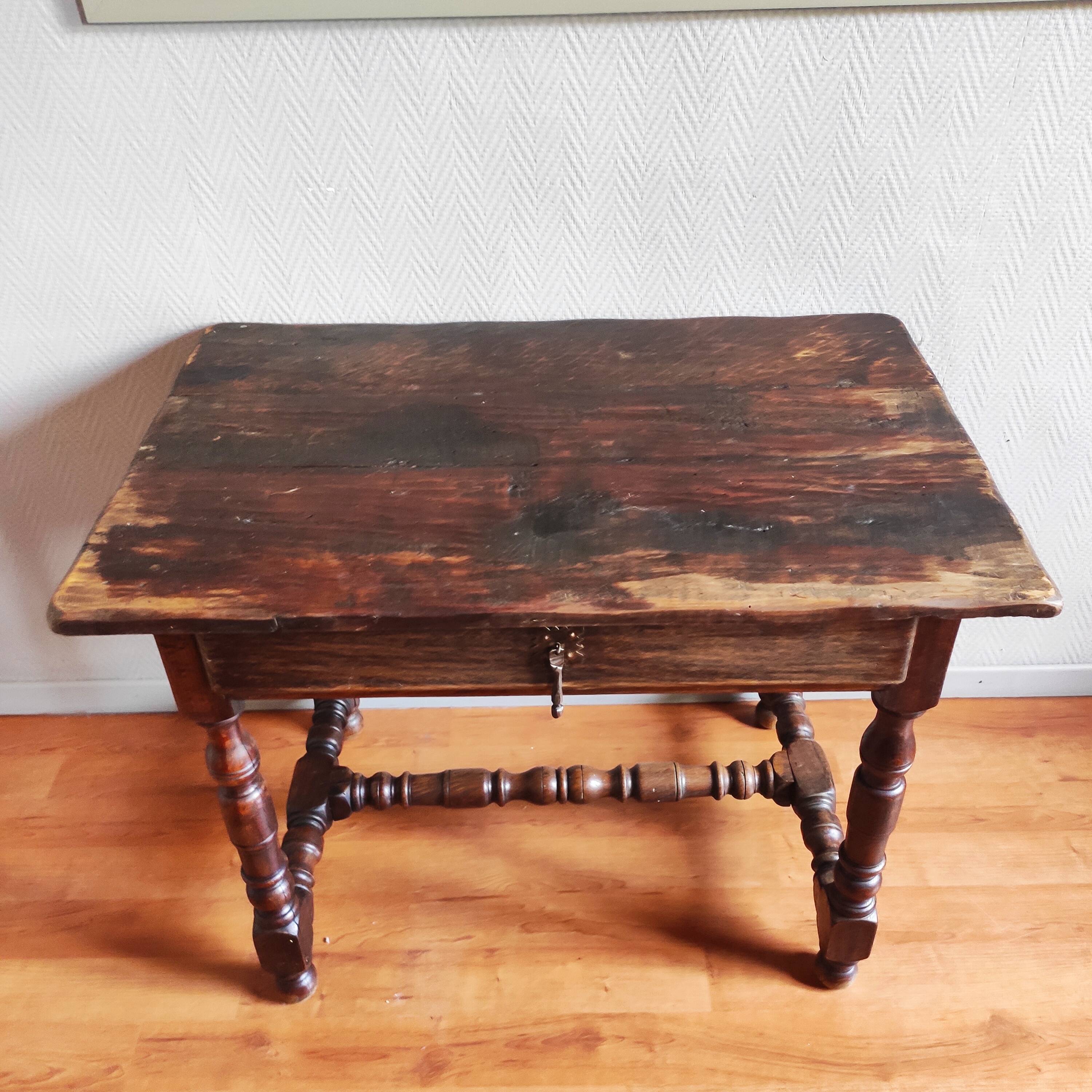 Antique farmhouse table in solid oak – rustic Louis XIII desk