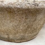 Reconstituted stone planter