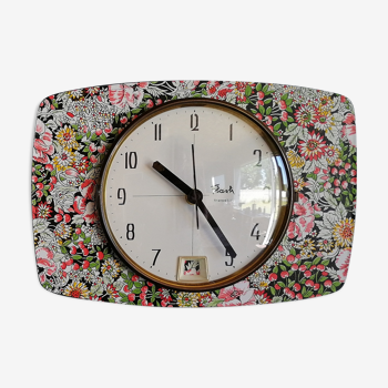 Horloge vintage pendule murale silencieuse "flash transistor cerises fleurs"