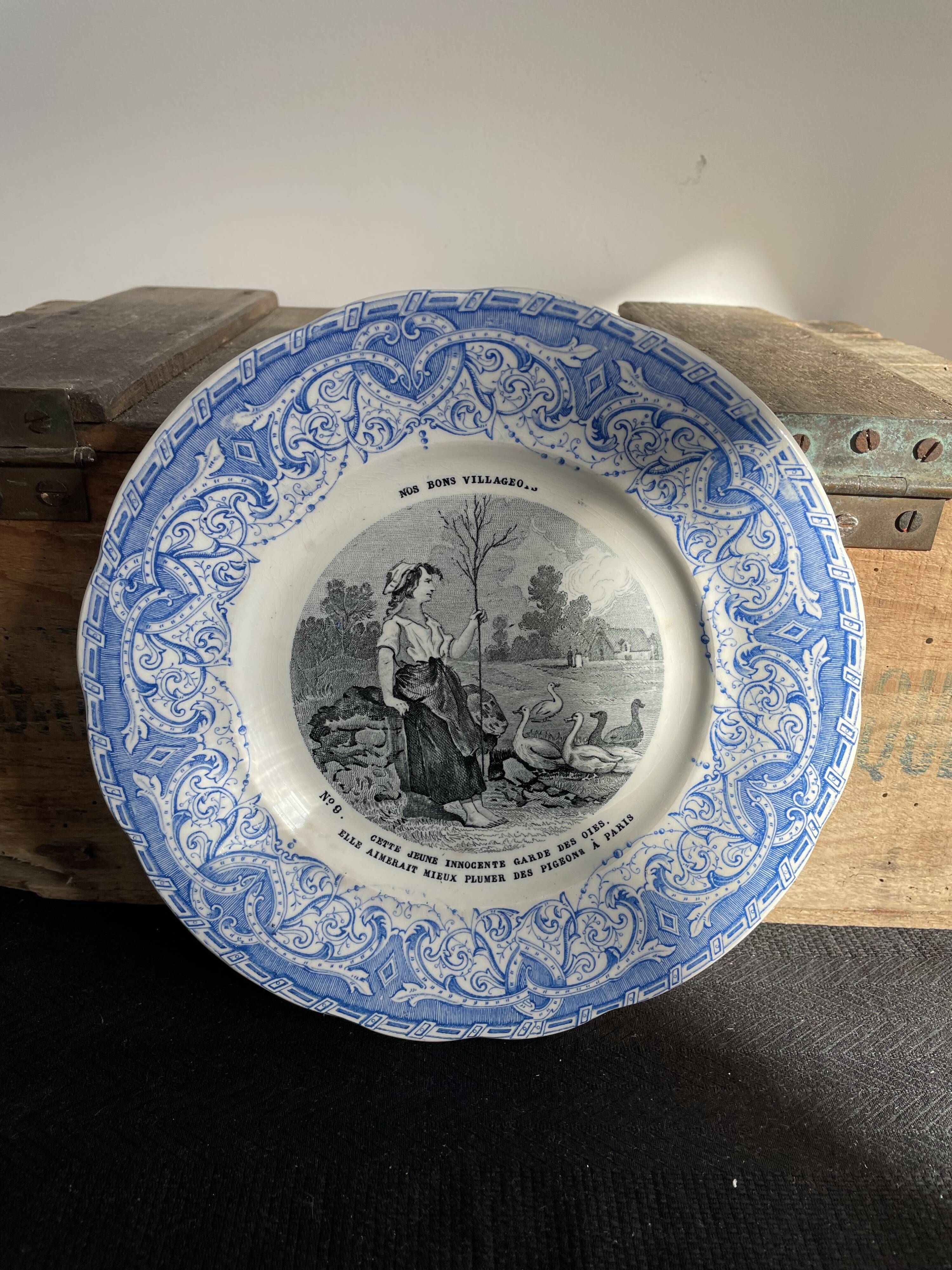Set of 6 talking plates - creil and montereau France
