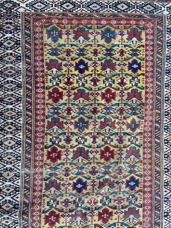 Tapis ancien caucasien chirwan 105x165 cm