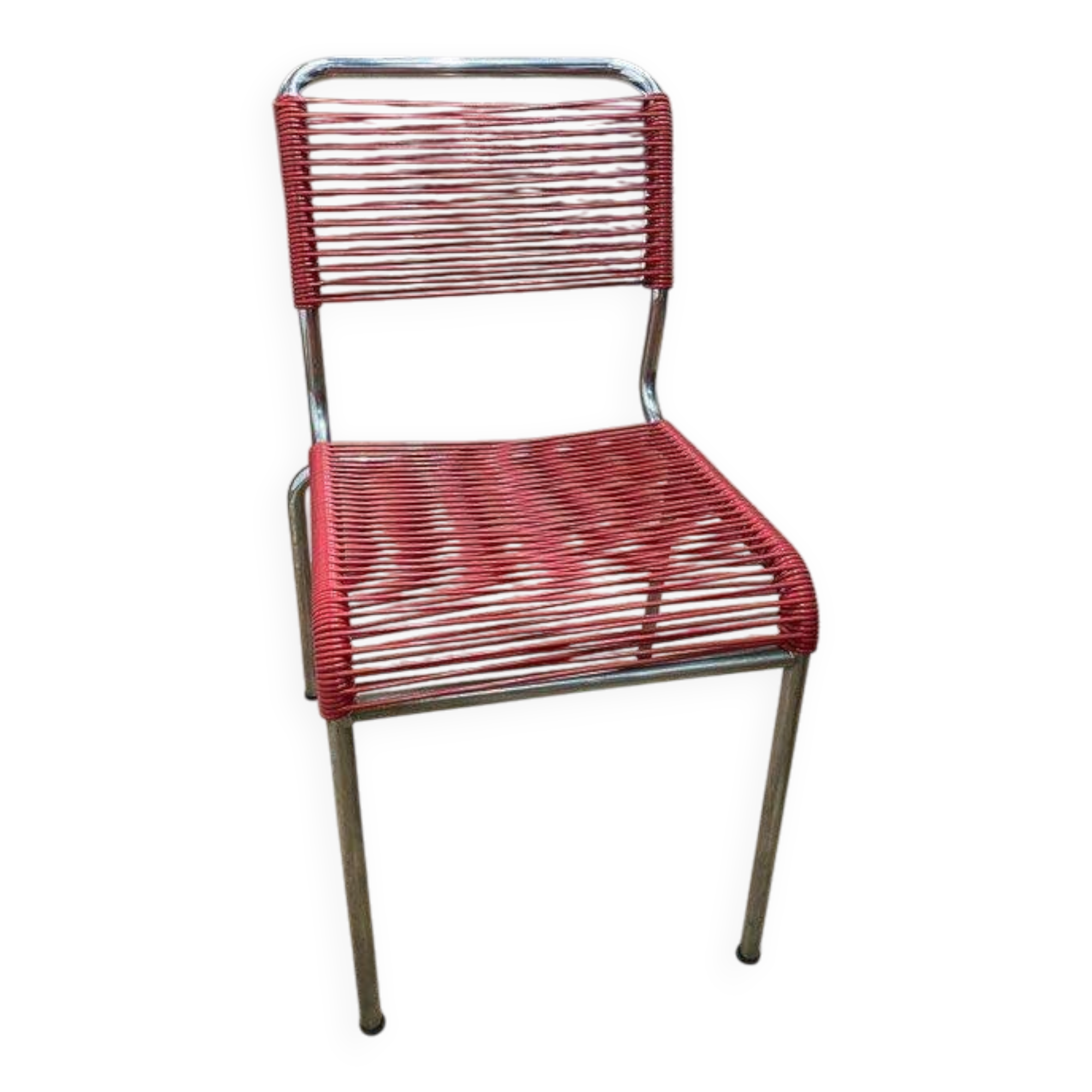 Red scoubidou chair from the 1960s.