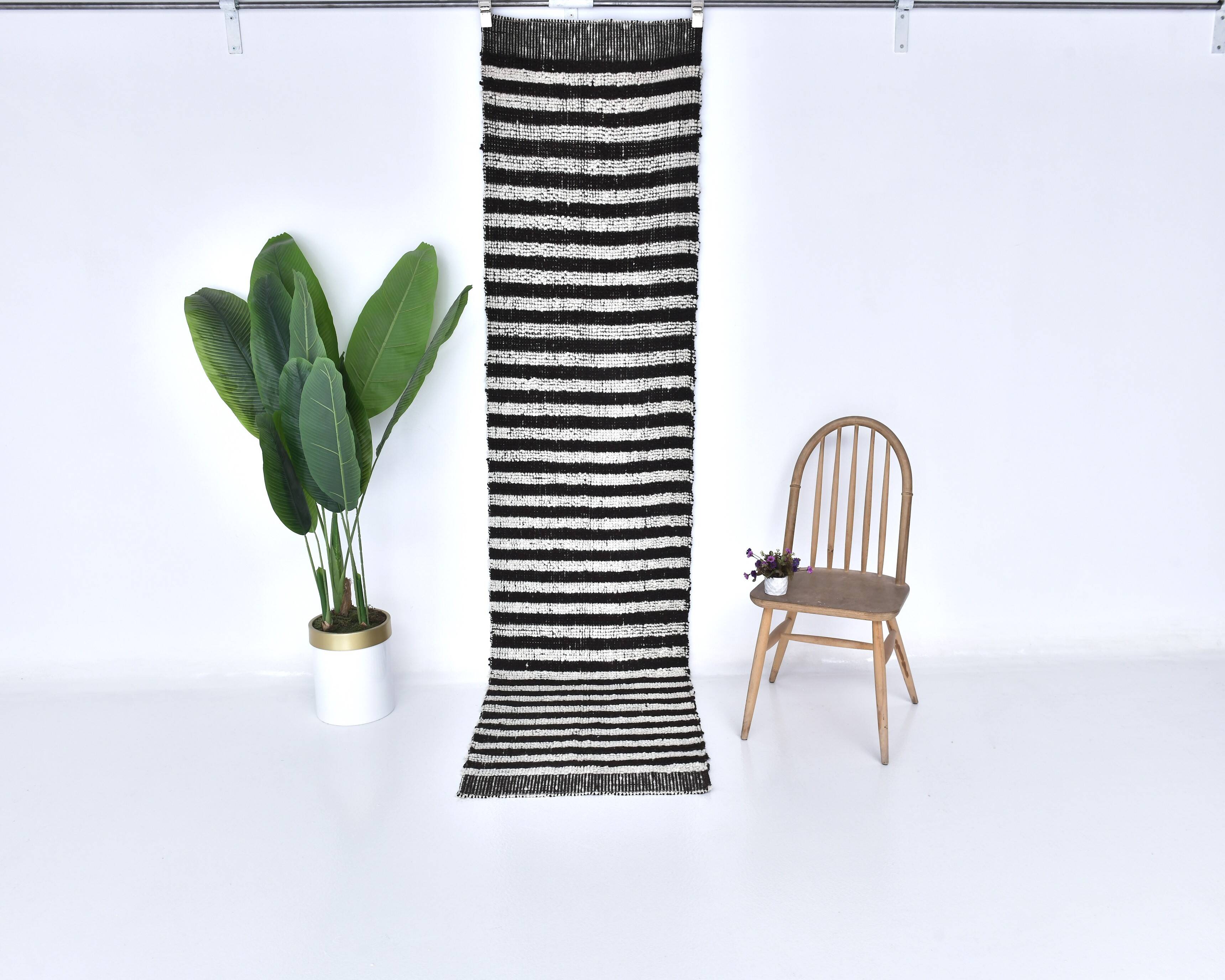 2x9 Brown White Striped Runner Rug, 69x289Cm SK 242096