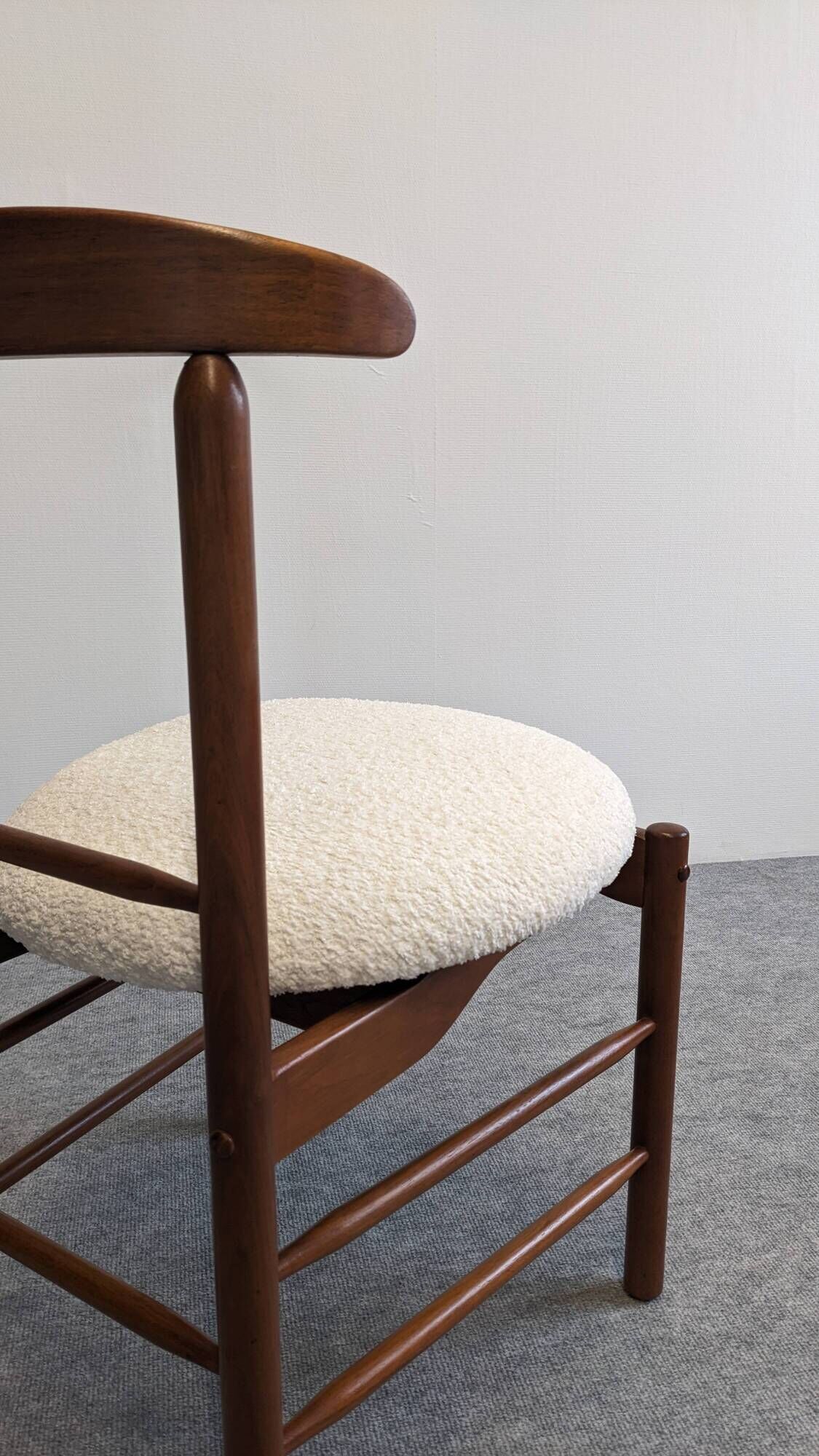 Set of 4 modernist chairs by Greta Magnusson Grossman, USA circa 1950