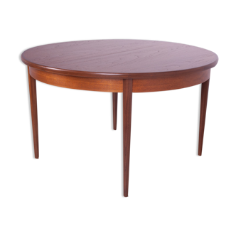Table à manger ronde en teck du milieu du siècle de G-Plan, années 1960