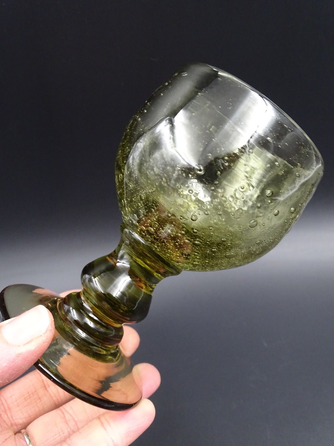 Lot of 8 glasses of wine or water - bubbling glass year 1970