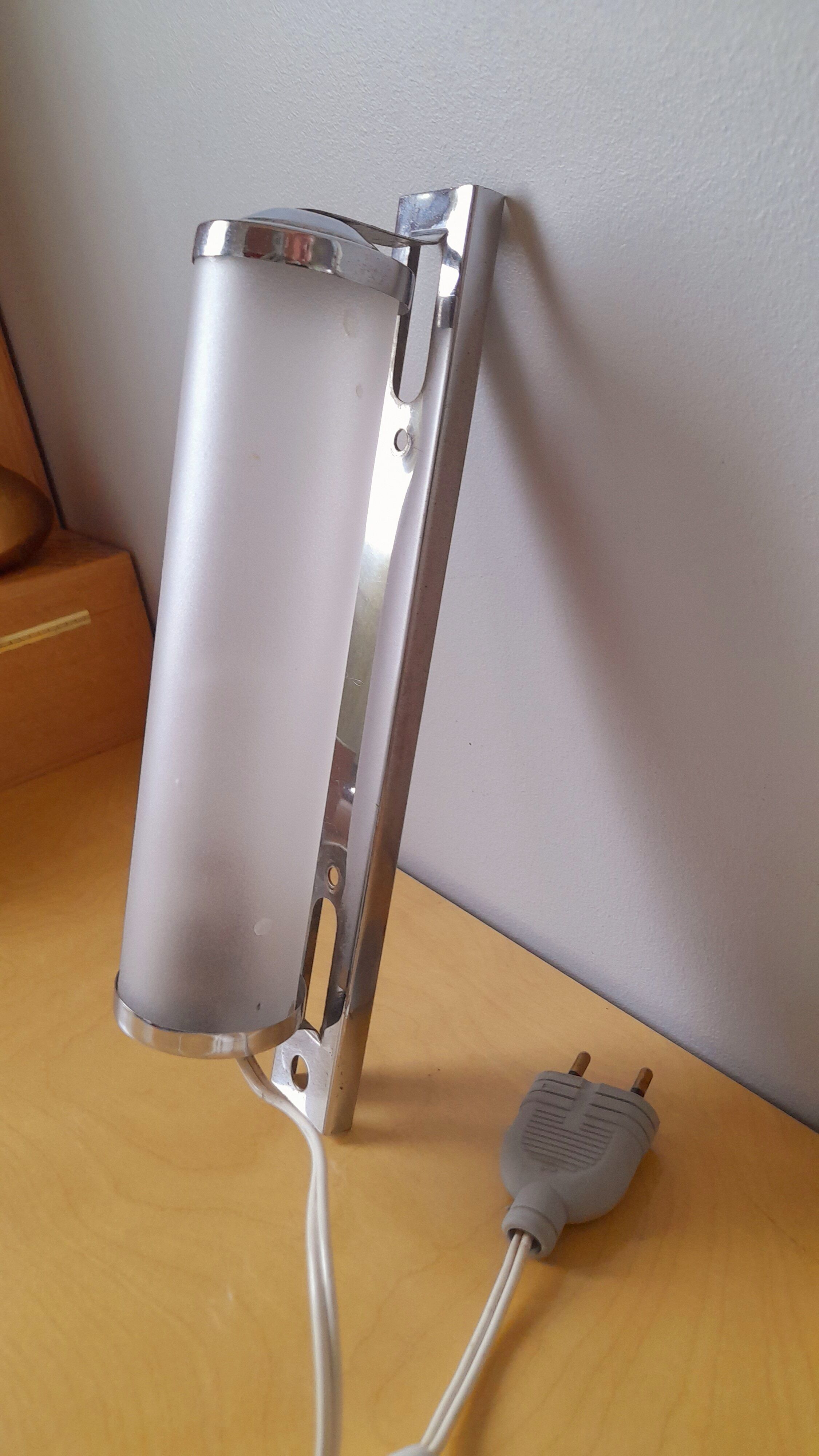 Art deco frosted glass wall lamp 1930