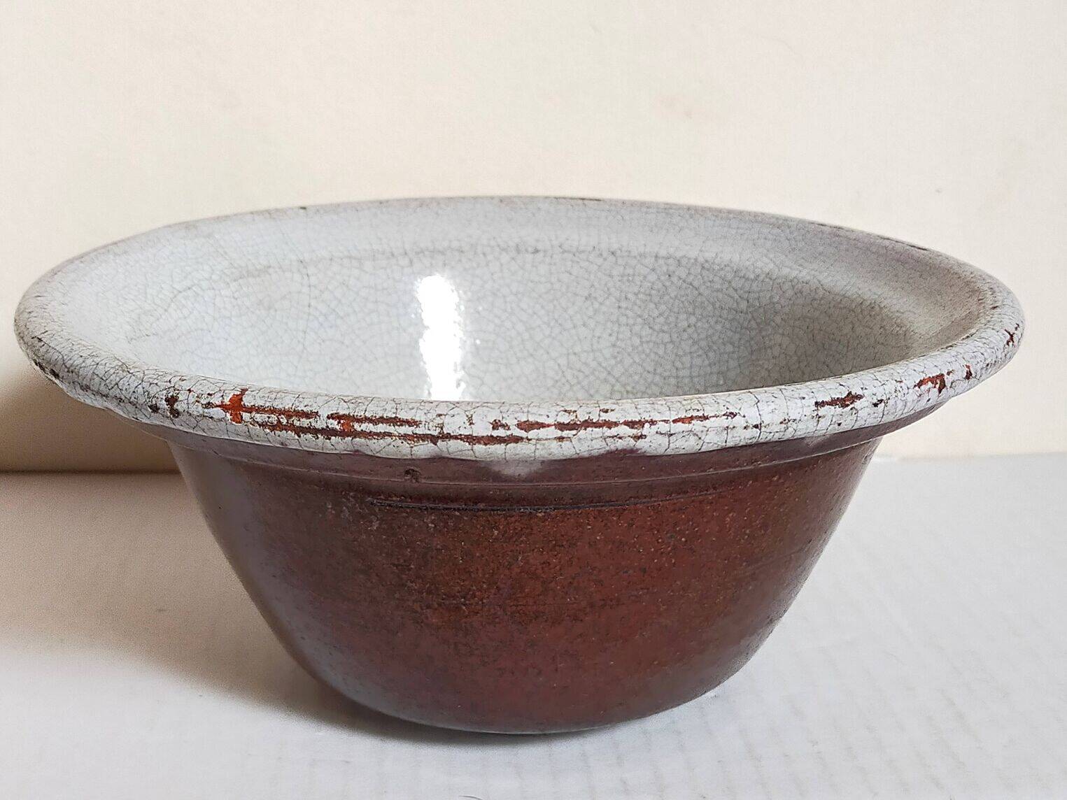 19th century enamelled earthenware salad bowl