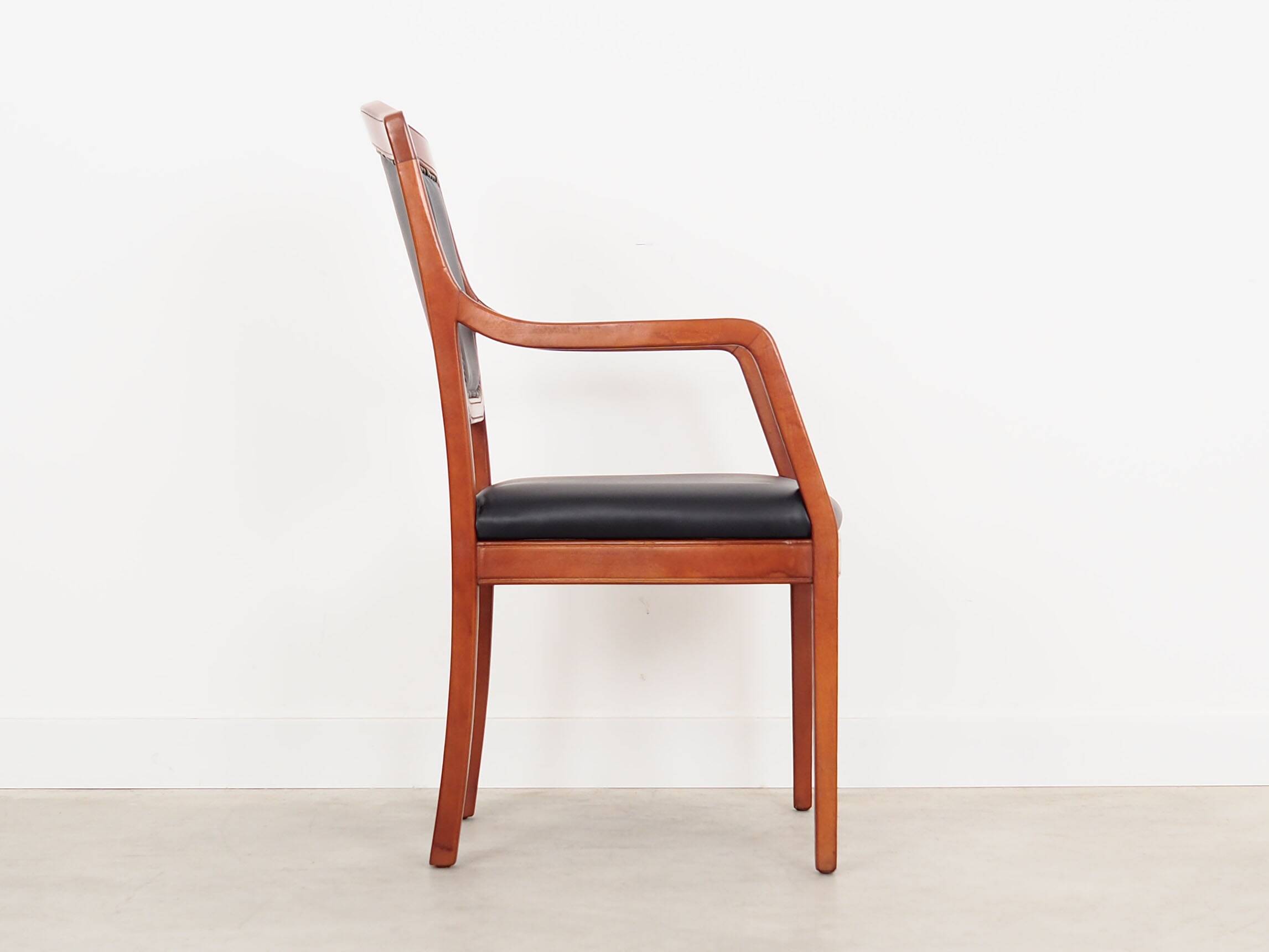 Beech chair, Danish design, 1970s, production: Denmark