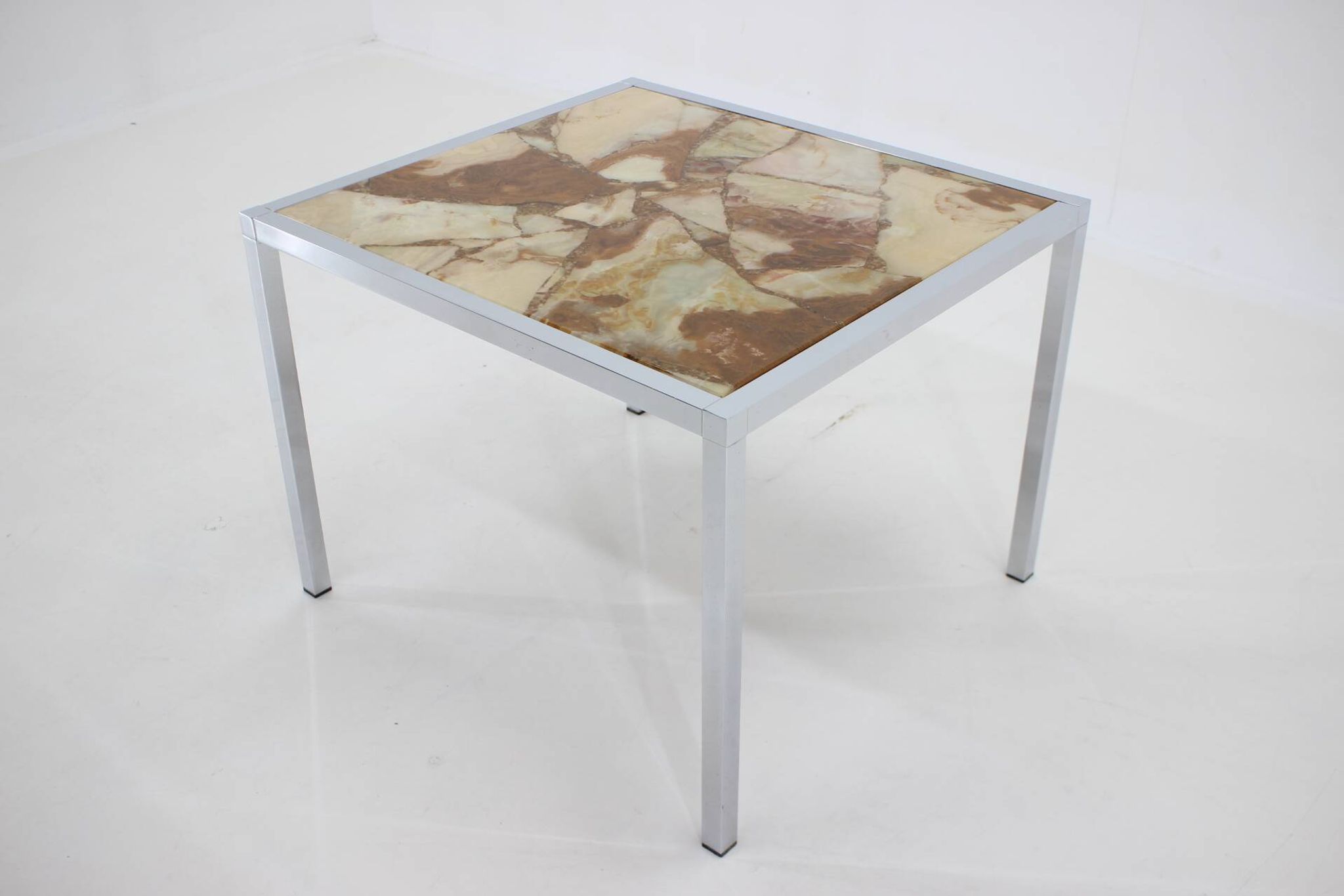 Table basse plaquée en résine et pierre chromée des années 1980, Allemagne