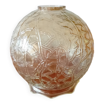 Globe