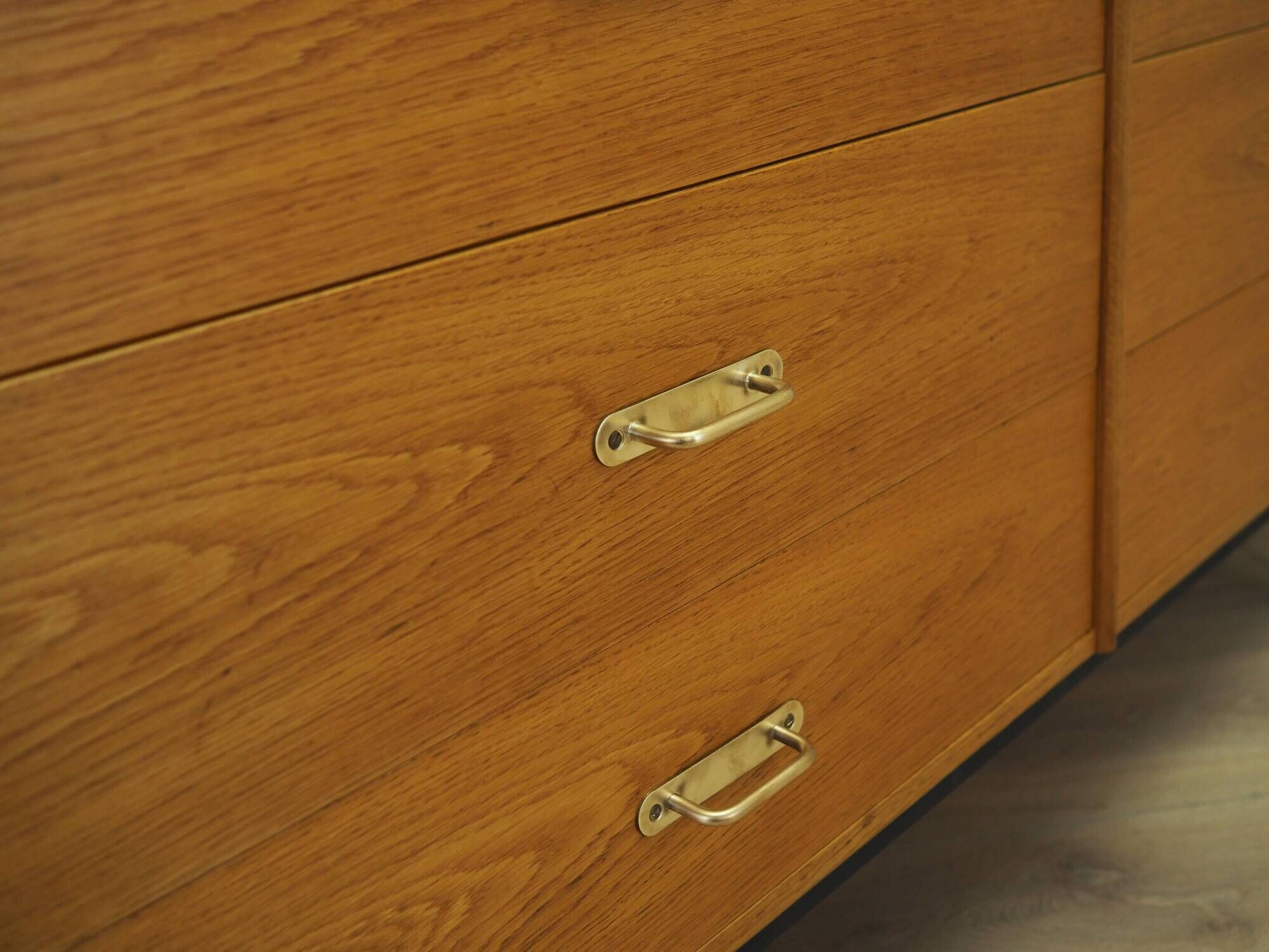 Commode en frêne, design danois, années 1960, fabricant : Lyby Møbler