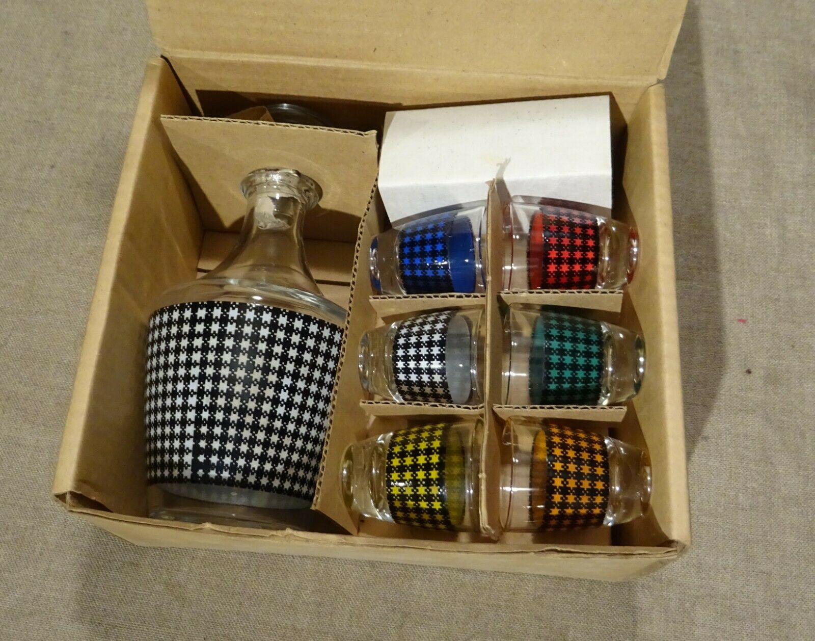 Service à alcool carafe avec 6 verre vintage 60's 70's