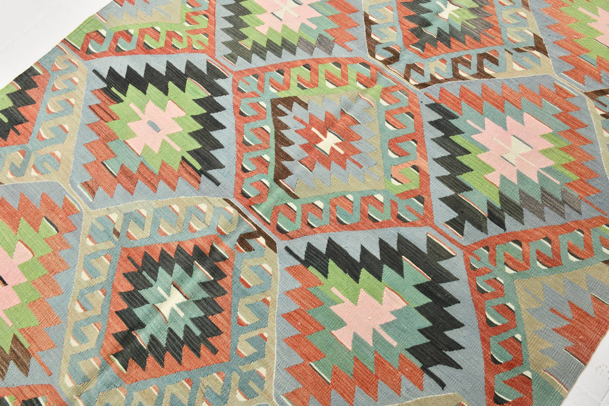 Kilim vintage tons verts et roses,motifs géométriques anatoliens,181x315 Cm