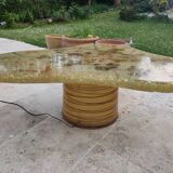 Accolay table