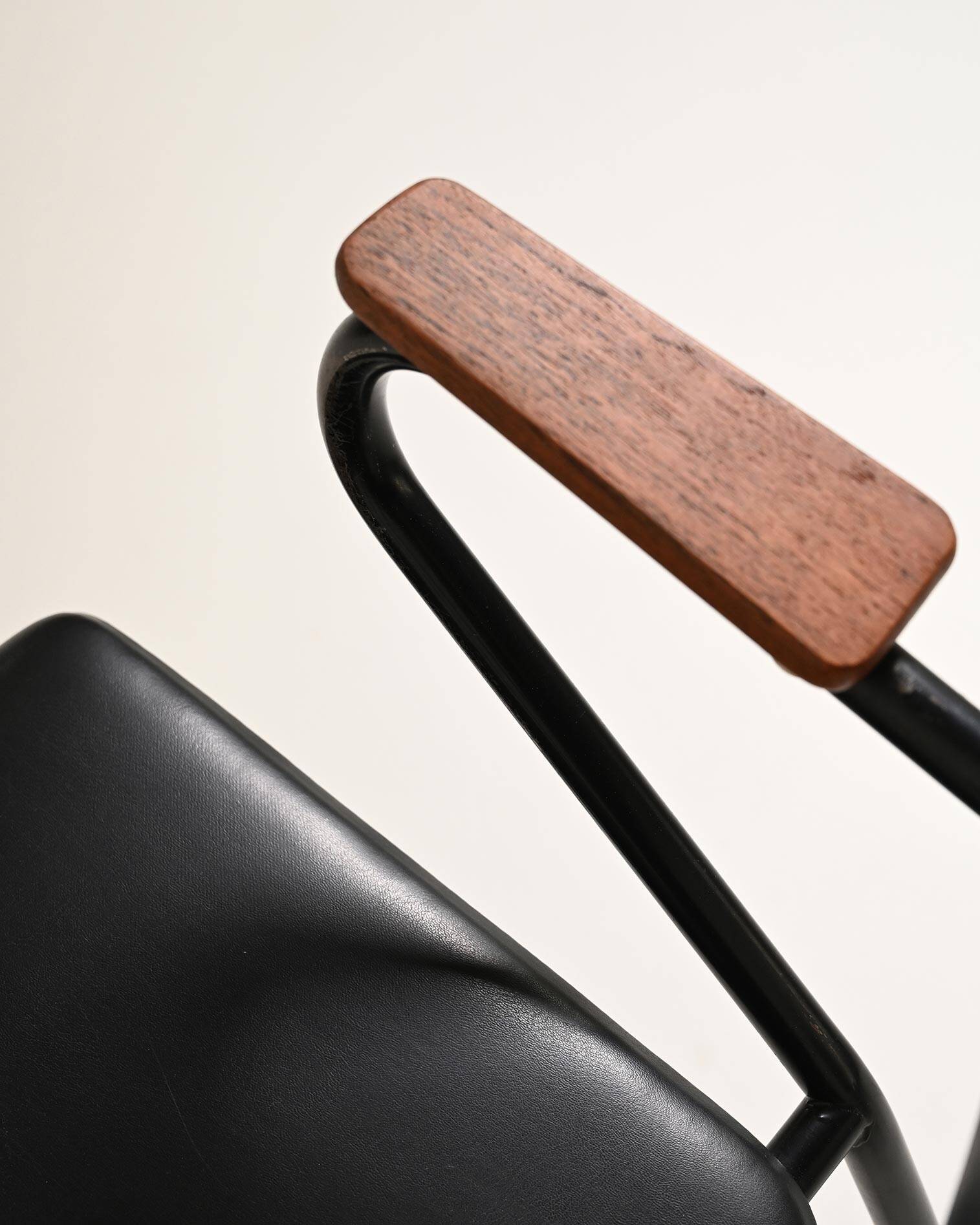 Ensemble de 4 chaises scandinaves, années 1950