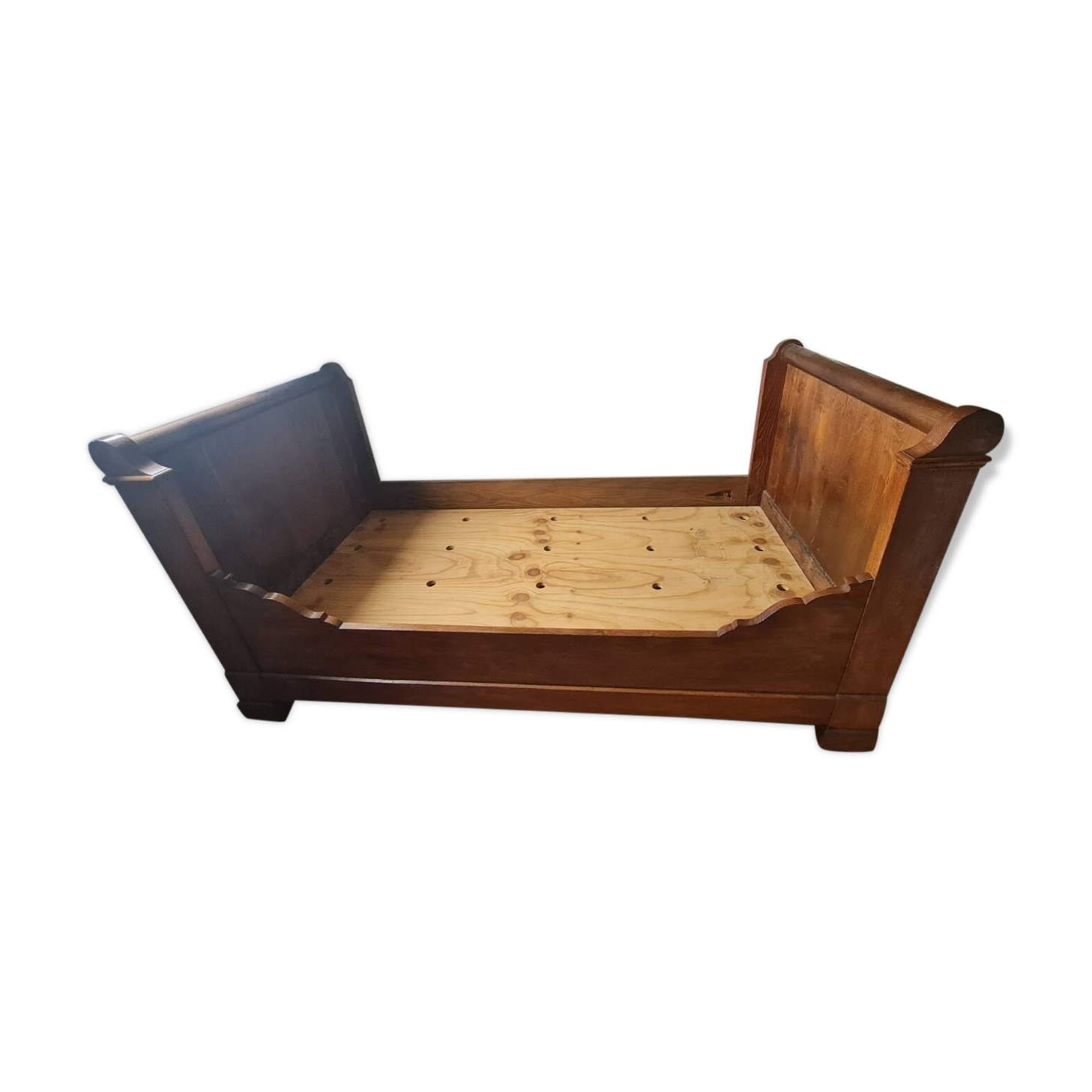 Boat bed