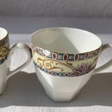 Set of 4 coffee cups and 4 porcelain bowls