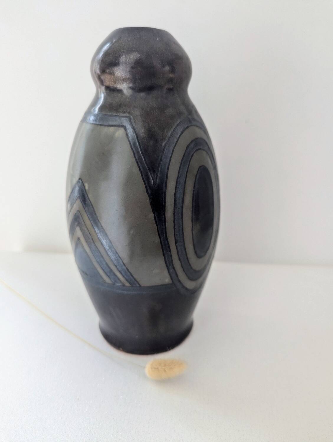 HB Quimper P. Fouillen vase