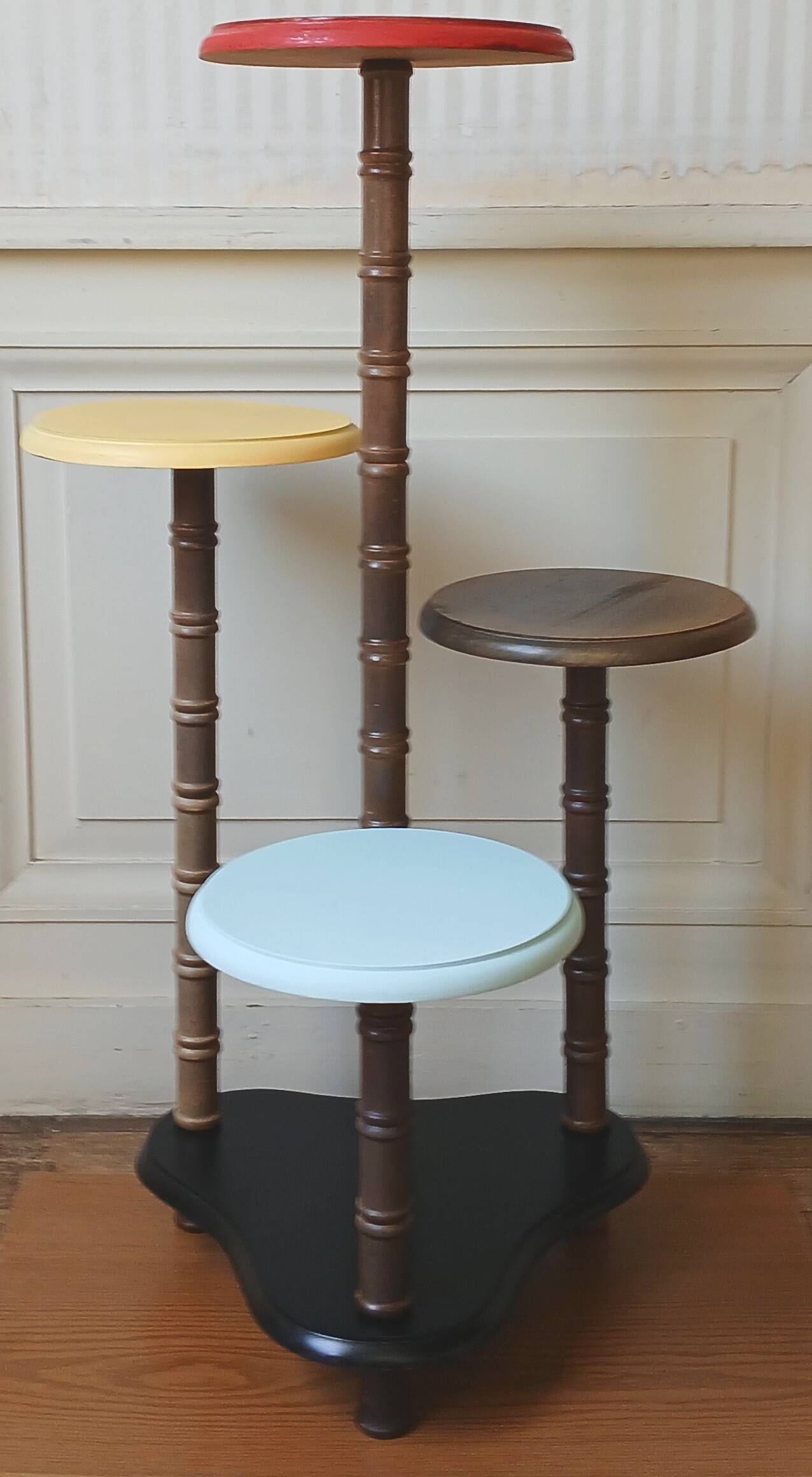 Tripod plant holder 4 levels in solid wood, bamboo style & painted