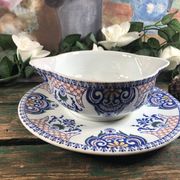 Gravy boat and its frame Gien Royal