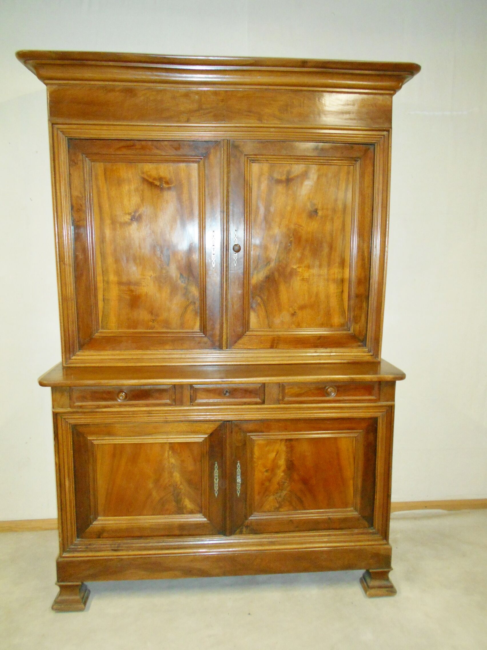 Buffet two bodies Louis Philippe walnut