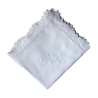 pillowcase embroidered with flowers and monogrammed festoons LK