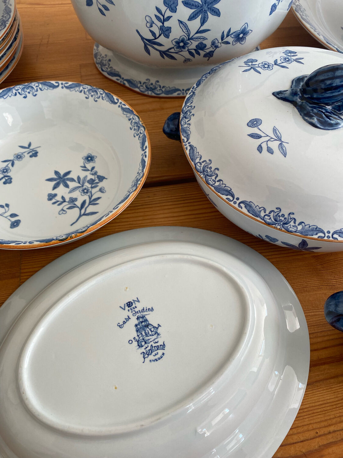Swedish Service 34 pieces Ostindia Rorstand